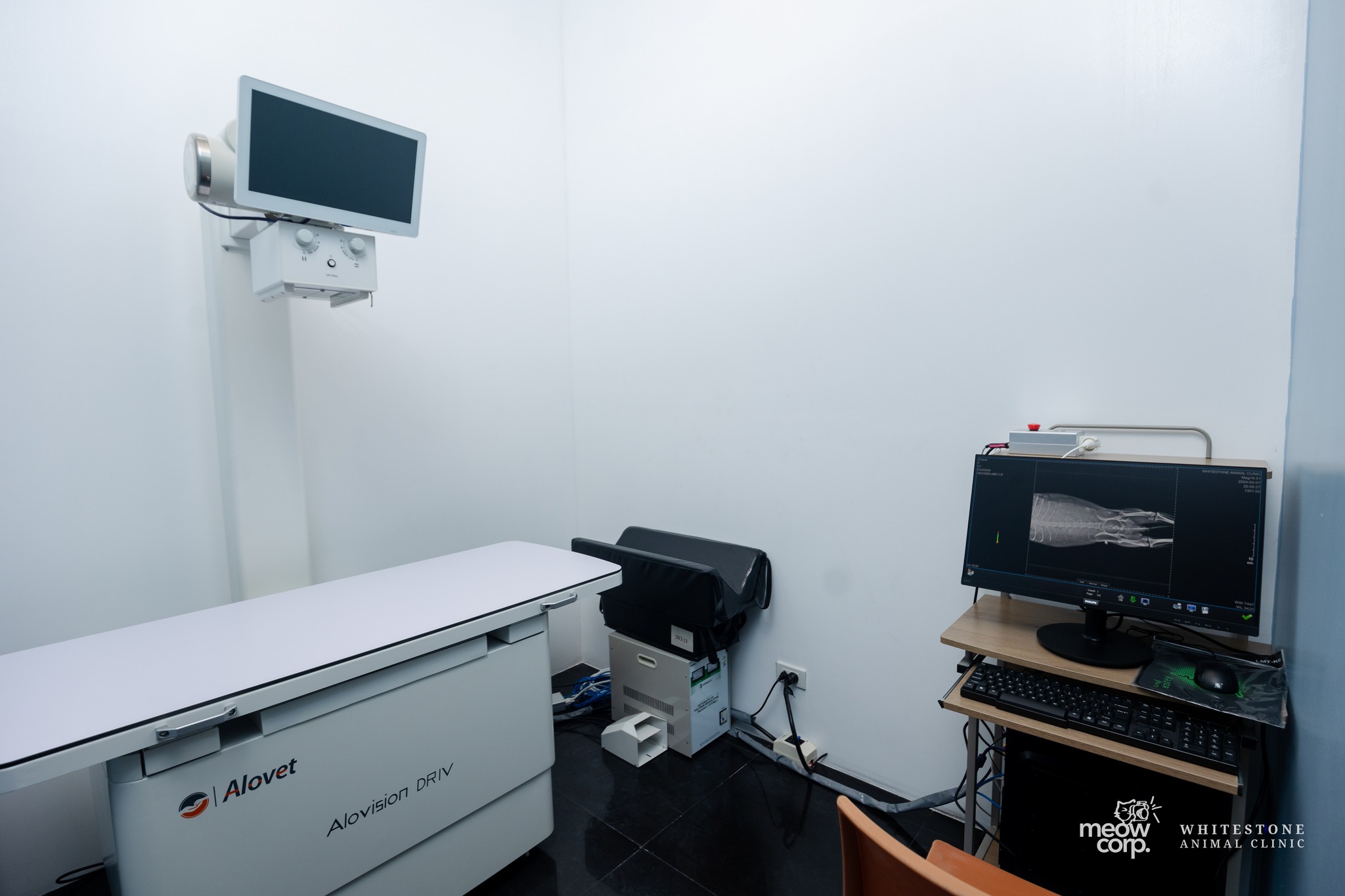 Image of the vets xray room